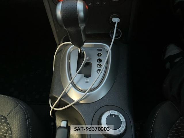Nissan DUALIS 2009-12 8658819-14