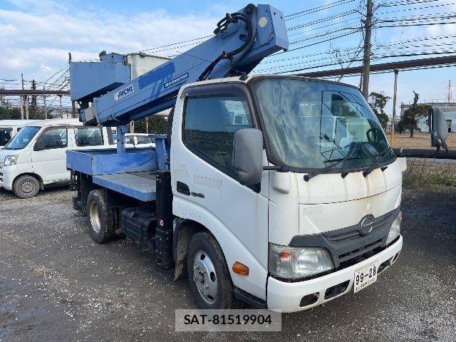 Hino DUTRO 2013-11 688679-0