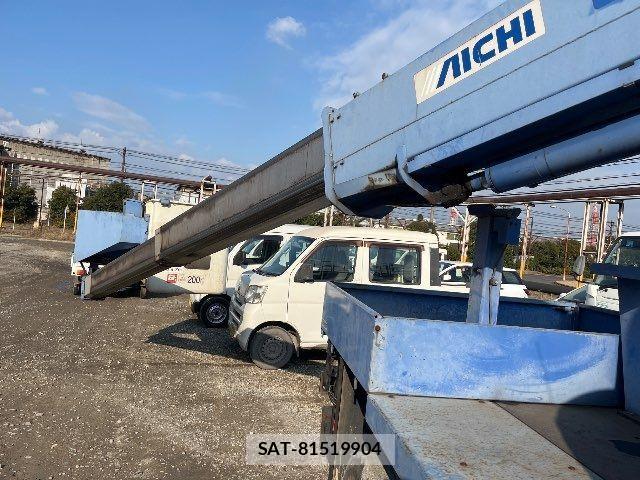 Hino DUTRO 2013-11 688679-13