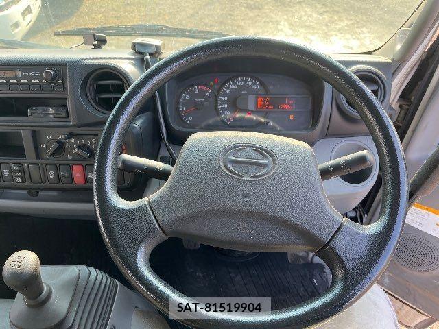 Hino DUTRO 2013-11 688679-3