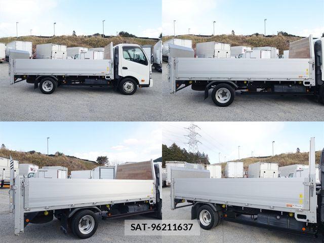 Hino DUTRO 2015-01 742690-5