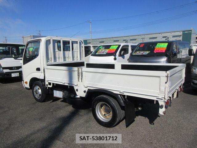 Hino DUTRO 2013-03 795005-8