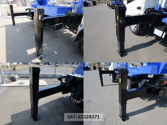 Hino DUTRO 2016-11 833476-14