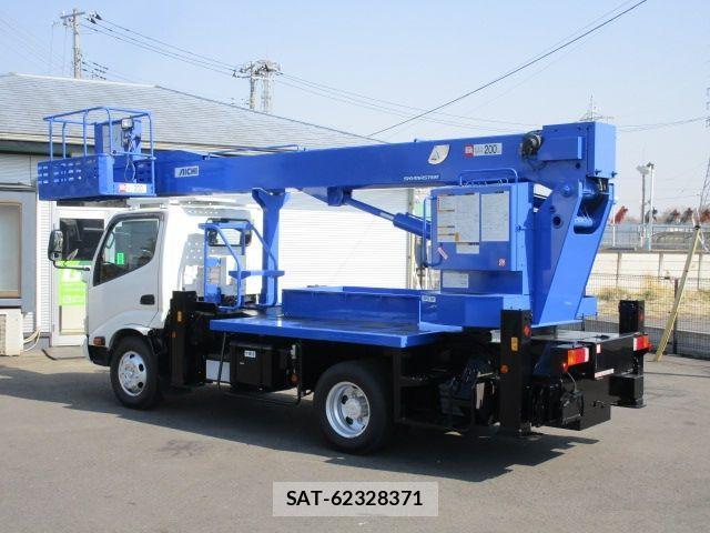 Hino DUTRO 2016-11 833476-2