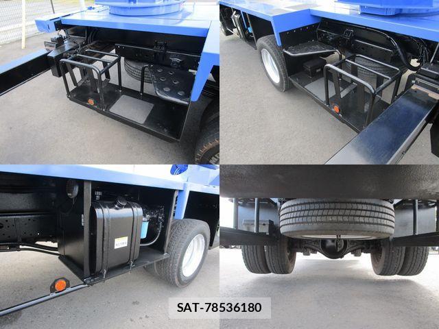 Hino DUTRO 2016-03 882770-15