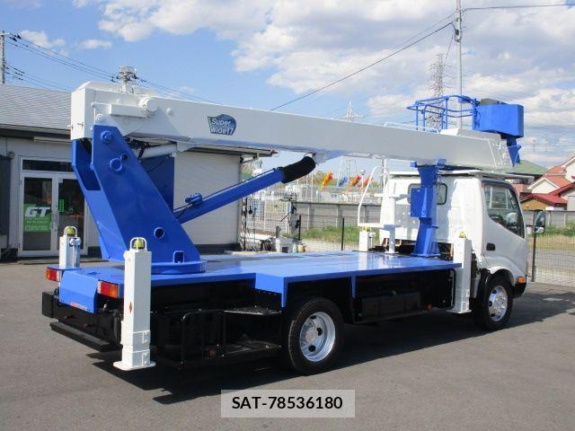 Hino DUTRO 2016-03 882770-3