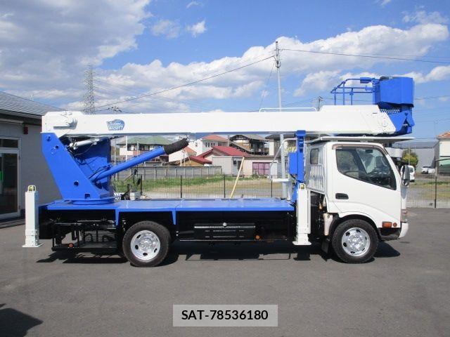 Hino DUTRO 2016-03 882770-4