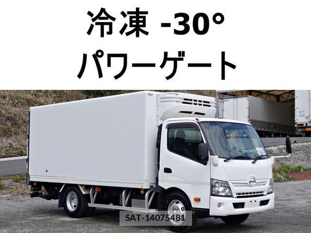 Hino DUTRO 2017-07 888931-0