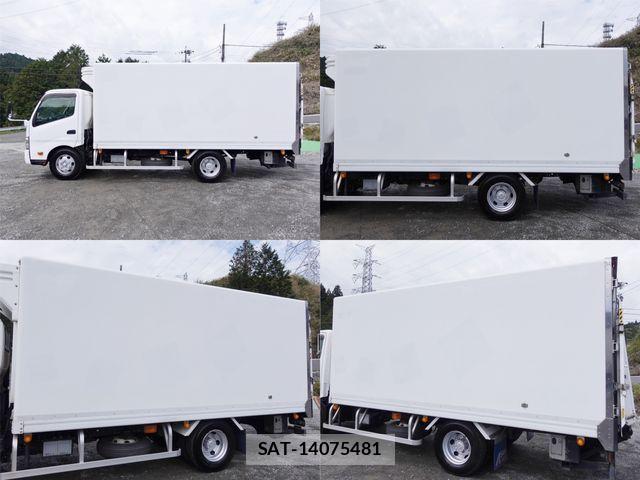 Hino DUTRO 2017-07 888931-6