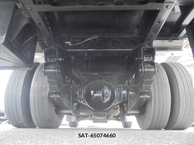 Hino DUTRO 2015-05 920975-24