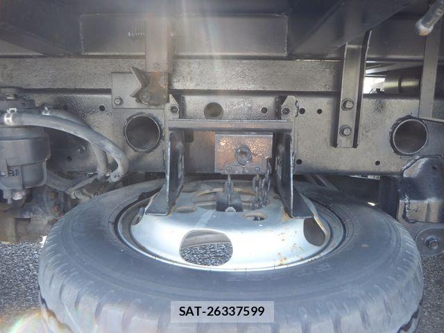 Hino DUTRO 2014-10 943578-23