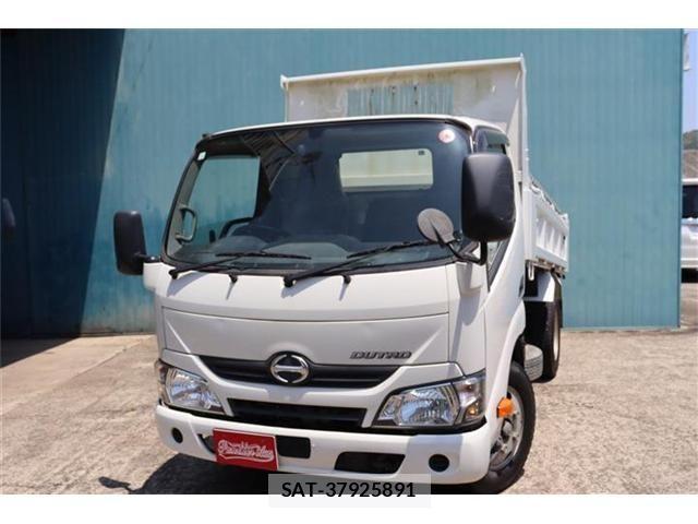 Hino DUTRO 2018-03 956823-0