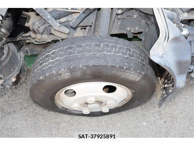 Hino DUTRO 2018-03 956823-22