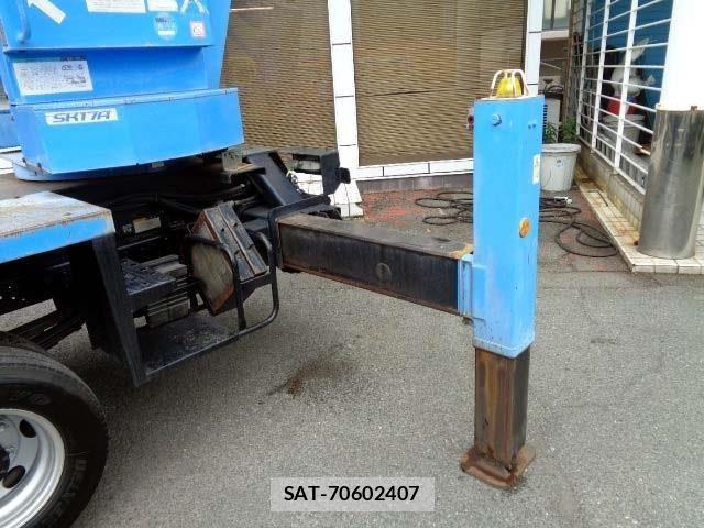 Hino DUTRO 2008-12 977068-10