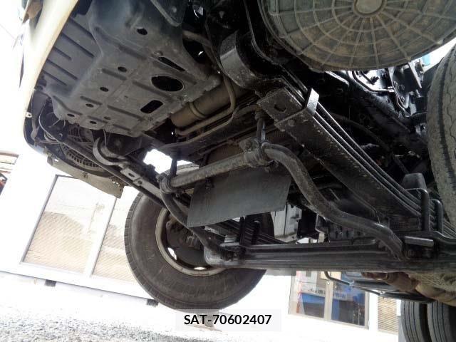Hino DUTRO 2008-12 977068-17