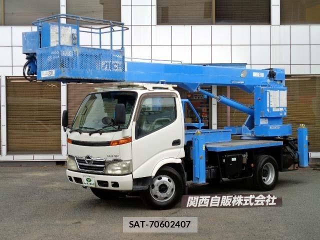Hino DUTRO 2008-12 977068-24
