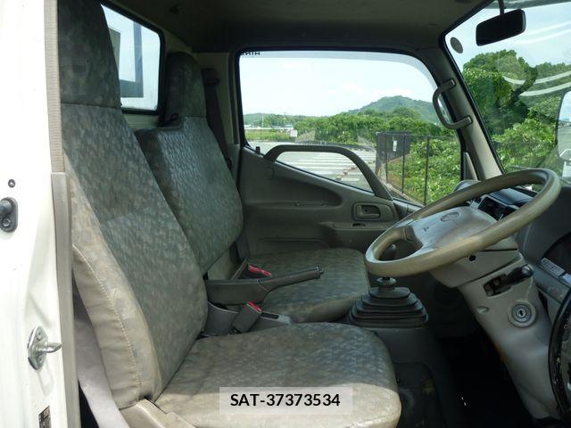 Hino DUTRO 2007-02 1071553-27