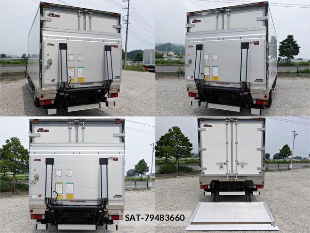 Hino DUTRO 2016-09 1137734-4
