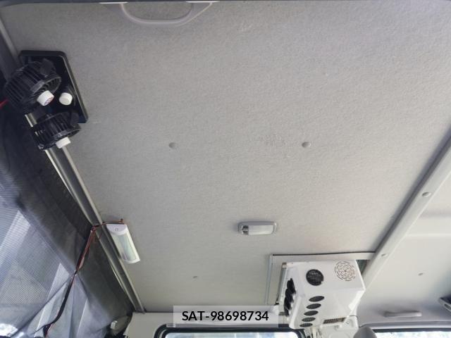 Hino DUTRO 2019-03 1153665-24