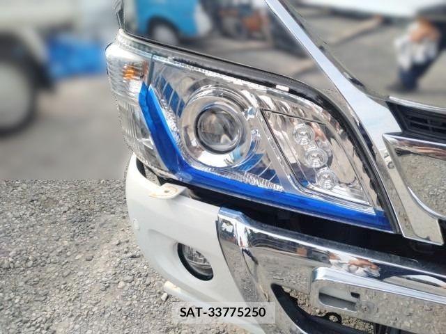 Hino DUTRO 2023-05 1153667-15