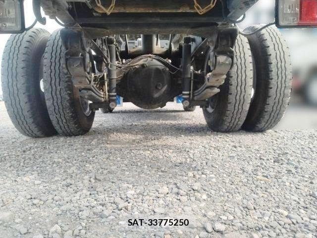 Hino DUTRO 2023-05 1153667-27