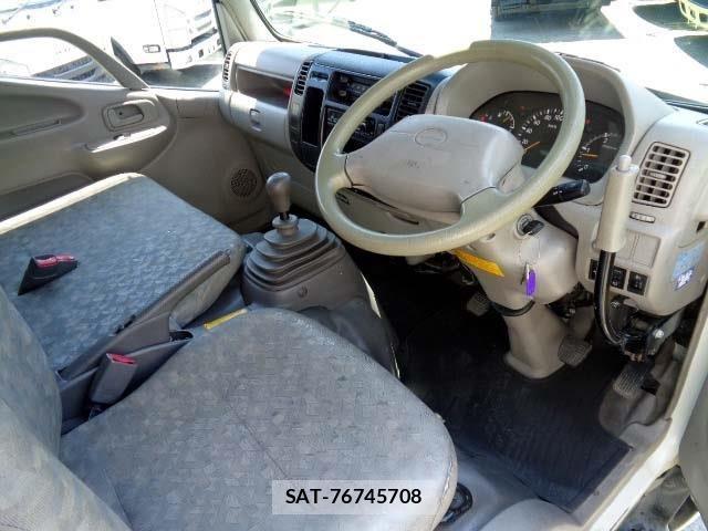 Hino DUTRO 2008-02 1184531-2