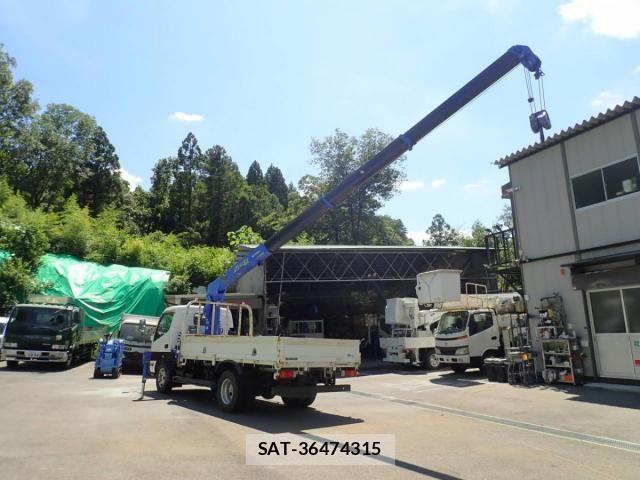Hino DUTRO 2013-12 1220332-3