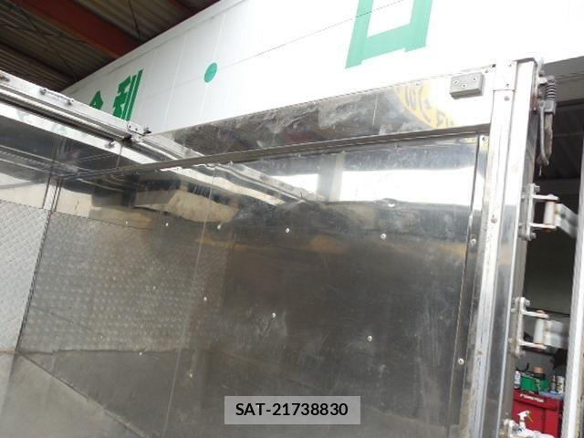 Hino DUTRO 2012-05 1220327-9