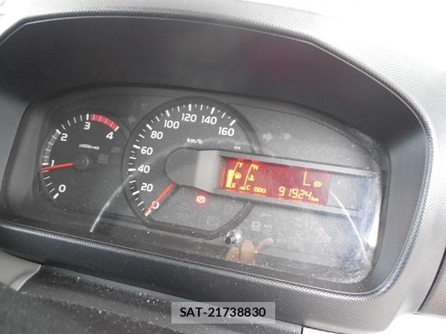 Hino DUTRO 2012-05 1220327-16