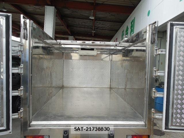Hino DUTRO 2012-05 1220327-7