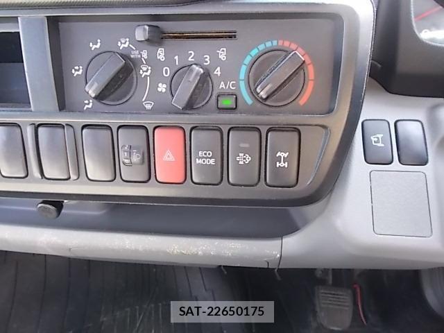 Hino DUTRO 2011-09 1220320-5