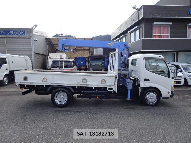 Hino DUTRO 2008-06 1220311-16