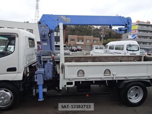 Hino DUTRO 2008-06 1220311-7