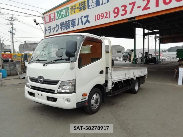 Hino DUTRO 2016-11 1220349-0