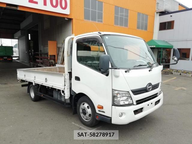 Hino DUTRO 2016-11 1220349-2