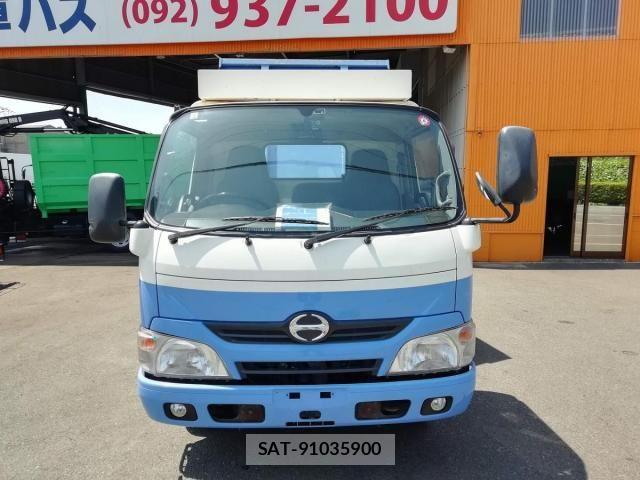 Hino DUTRO 2015-05 1220338-1