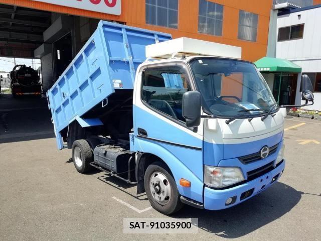 Hino DUTRO 2015-05 1220338-2