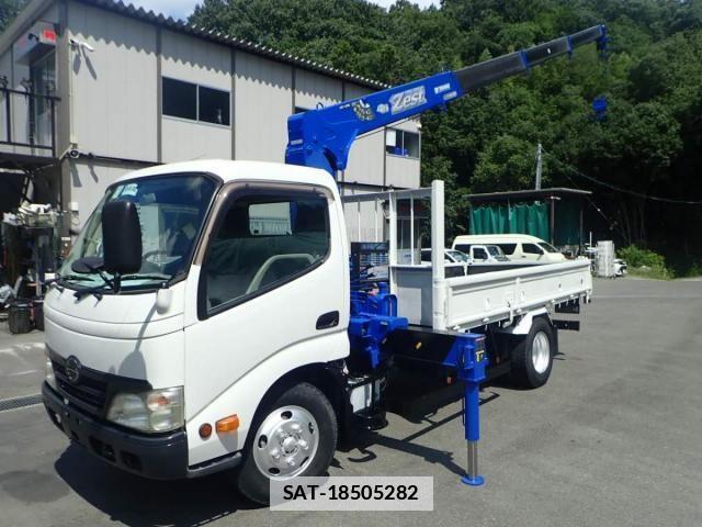 Hino DUTRO 2010-07 1220315-0