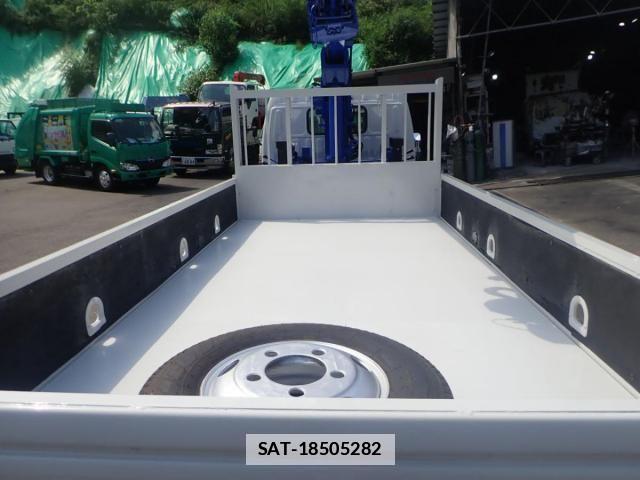 Hino DUTRO 2010-07 1220315-4