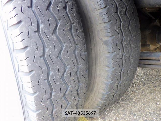 Hino DUTRO 2015-03 1227757-26