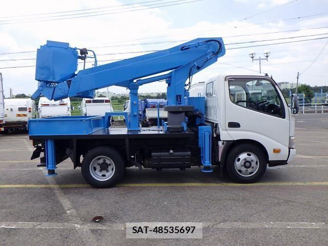 Hino DUTRO 2015-03 1227757-4