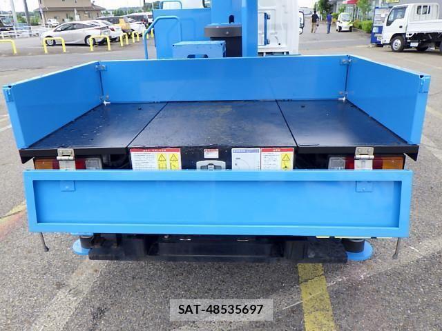 Hino DUTRO 2015-03 1227757-6
