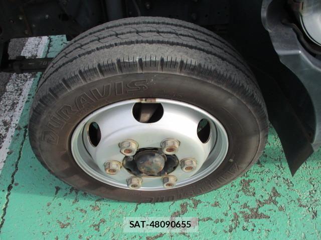 Hino DUTRO 2005-01 1227748-15