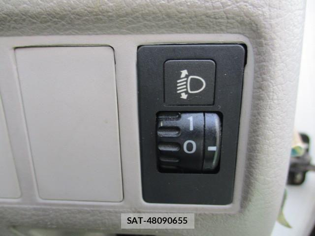Hino DUTRO 2005-01 1227748-25