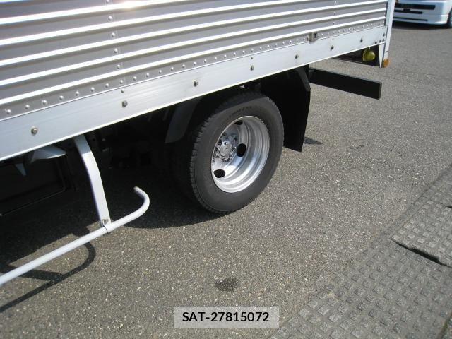 Hino DUTRO 2012-08 1227754-12