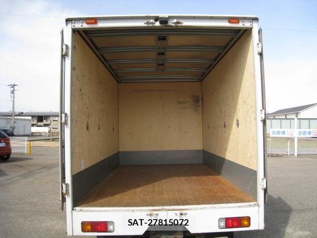Hino DUTRO 2012-08 1227754-25