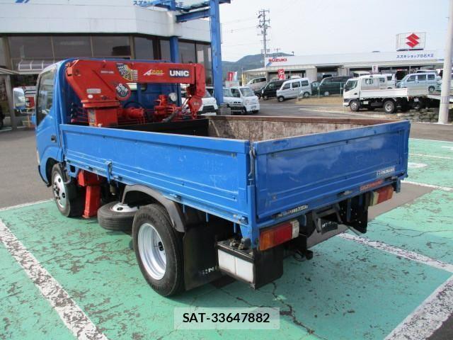 Hino DUTRO 2003-01 1227746-8