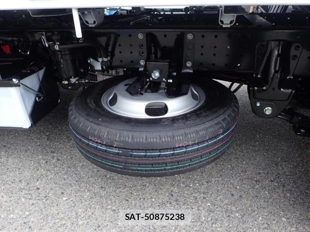 Hino DUTRO 2025-02 1235766-9