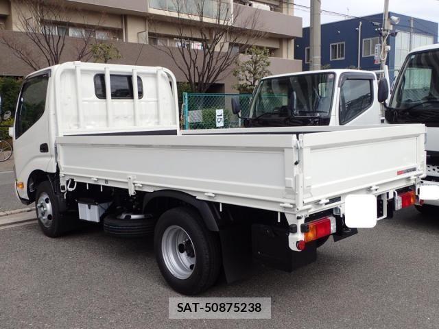 Hino DUTRO 2025-02 1235766-2