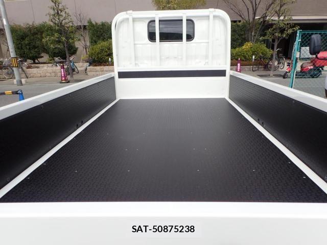 Hino DUTRO 2025-02 1235766-5